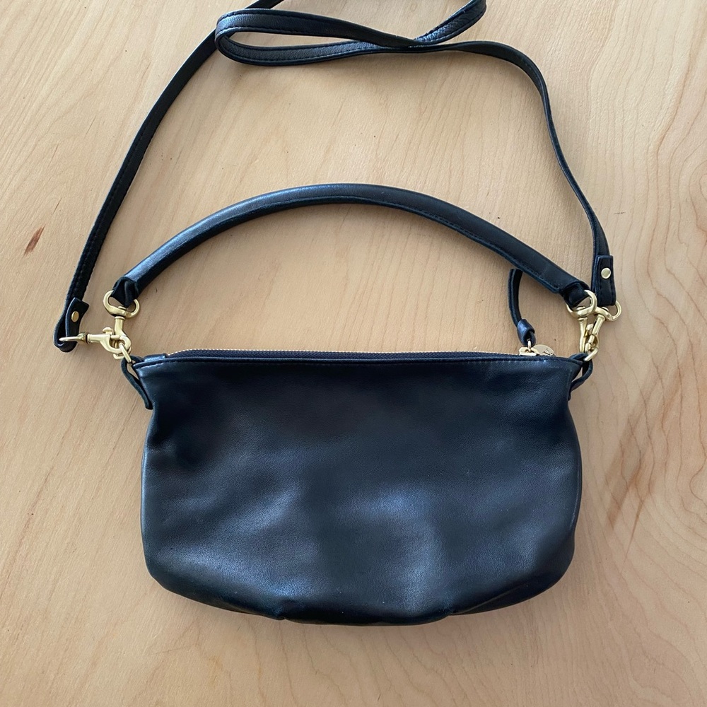Clare V Petit Moyen Black